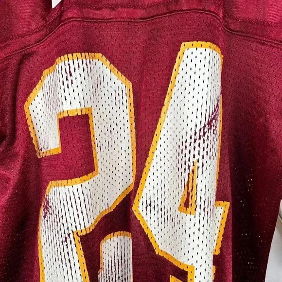 Nike Washington Redskins #24 Champ Bailey Size Medium Jersey Sports Athletic Str - Picture 4 of 15